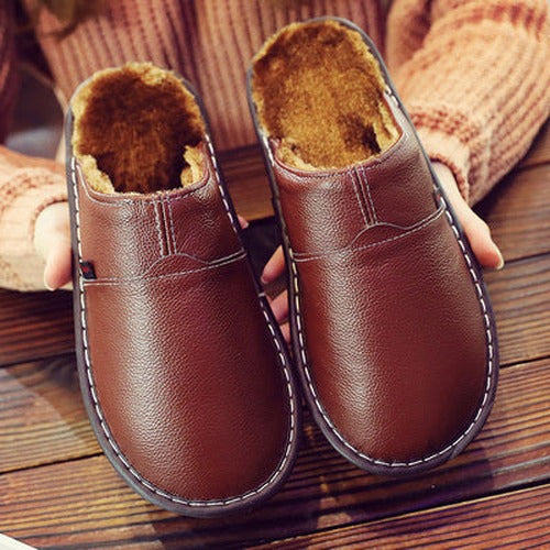Men's Leather Slippers with Water Repellent Finish