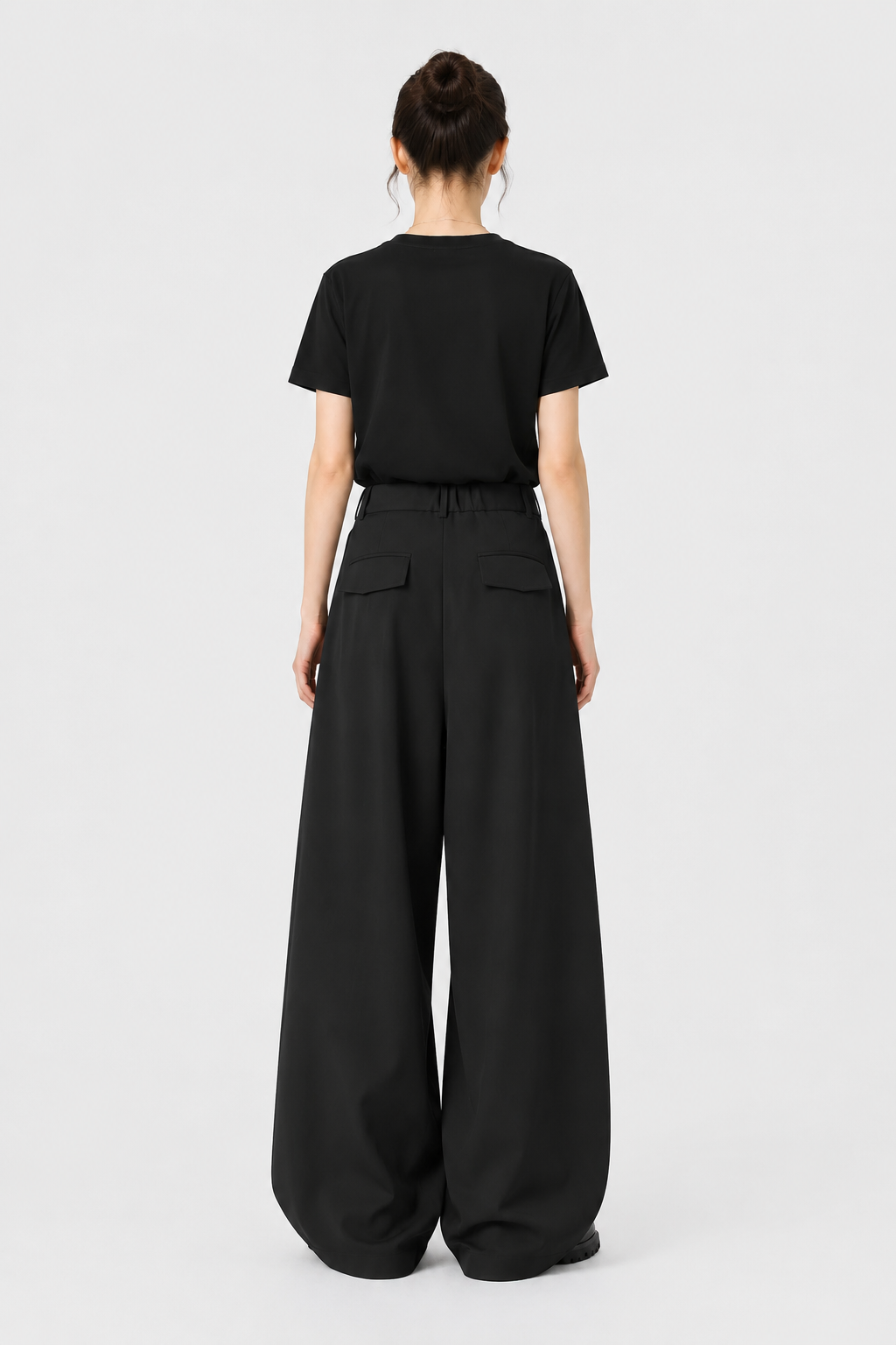 Women's Pleated Wide-Leg Trousers with a High Rise - photo 12