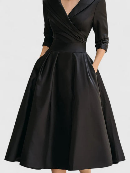 Women's Midi Dress with V-Neck and Short Sleeves