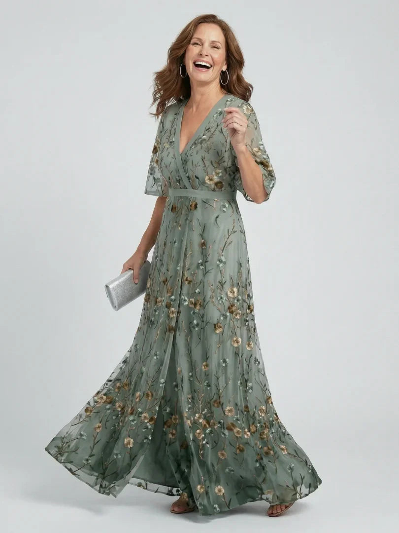 Women's Floral Halter Maxi Dress with Flowing Skirt