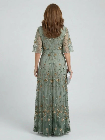 Women's Floral Halter Maxi Dress with Flowing Skirt