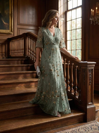 Women's Floral Halter Maxi Dress with Flowing Skirt