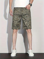 Men’s Shorts with Leaf-Pattern Print