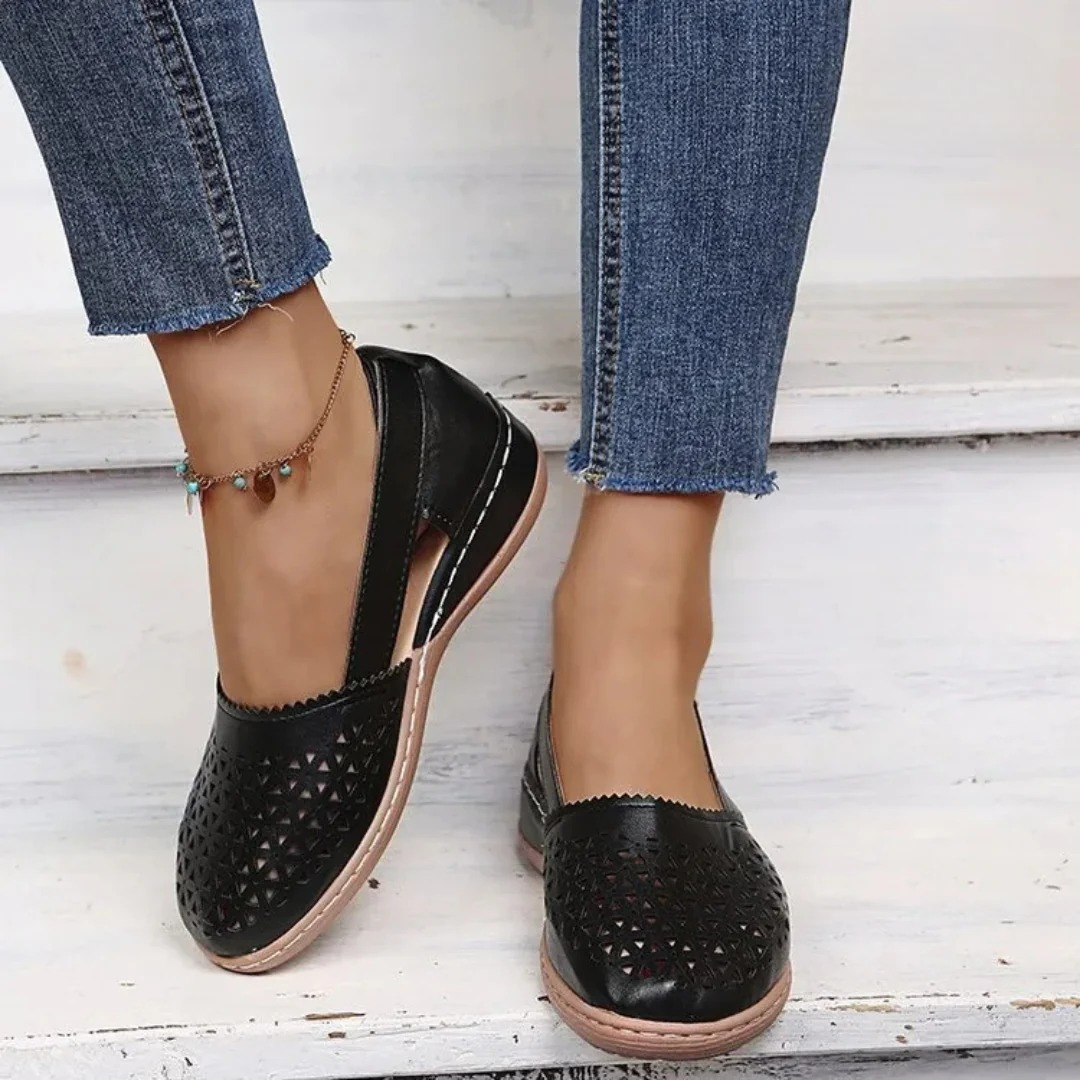 Women's Orthopedic Shoes with Cushioned Footbed