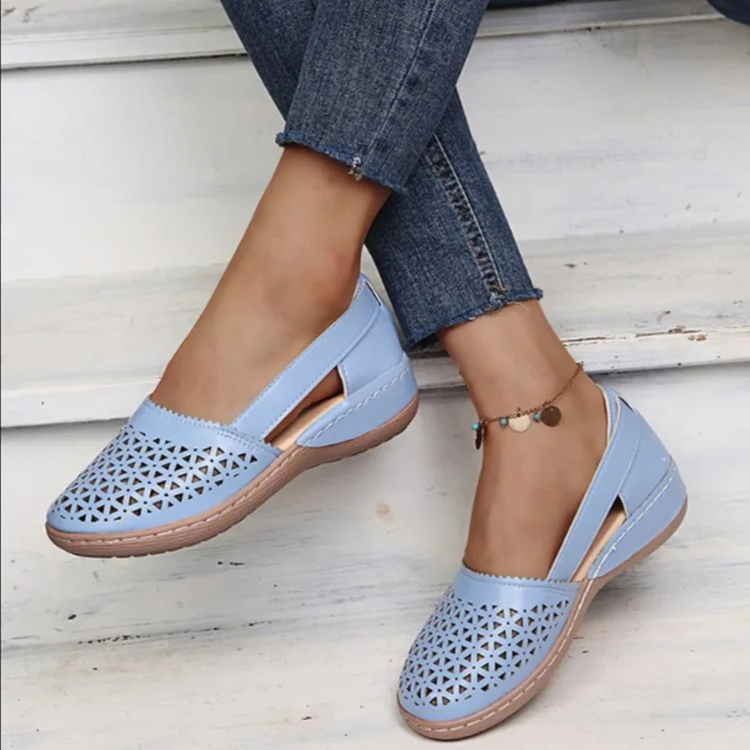 Women's Orthopedic Shoes with Cushioned Footbed