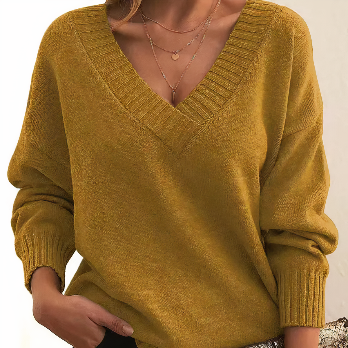 Women's Cashmere Blend Jumper with V-Neck