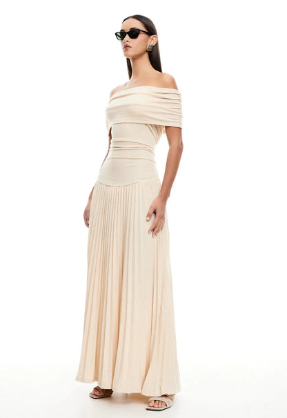 Women's Off-Shoulder Pleated Maxi Dress