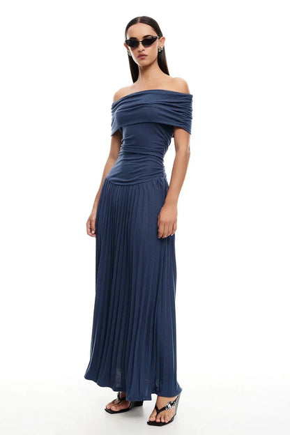 Women's Off-Shoulder Pleated Maxi Dress