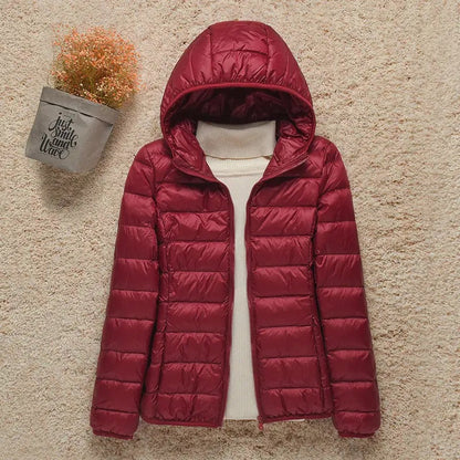 Women's Lightweight Hooded Puffer Jacket - Burgundy