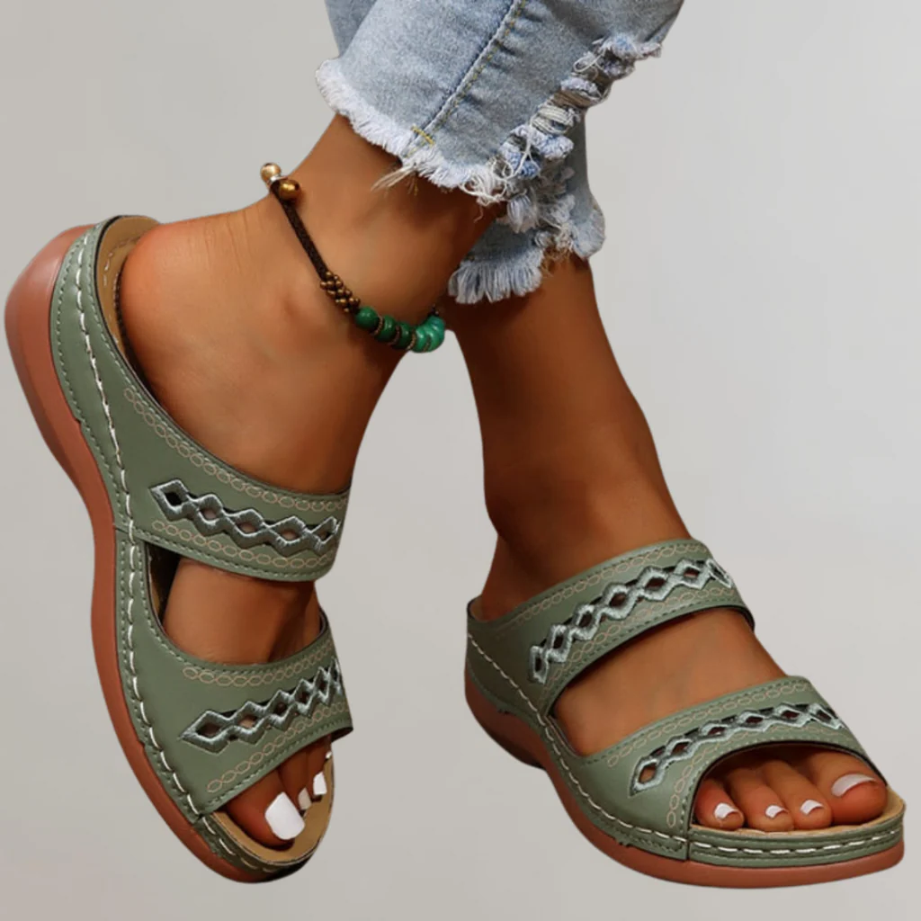 Women's Orthopedic Sandals with Adjustable Straps in Green