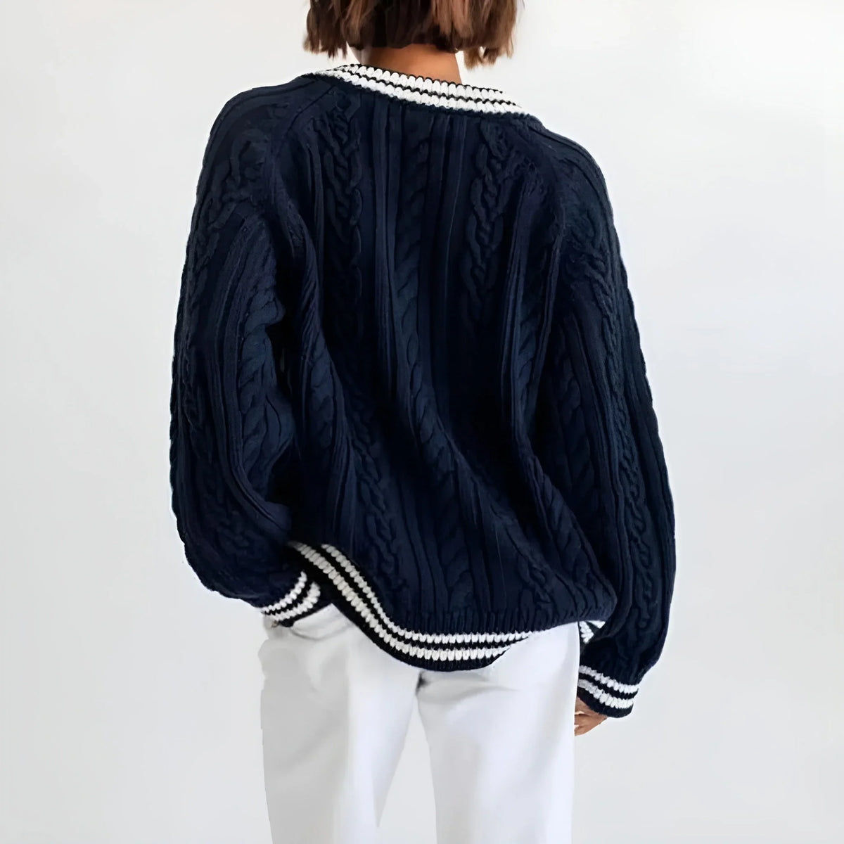 Women's Oversized Cable-Knit V-Neck Jumper with Tipped Trims