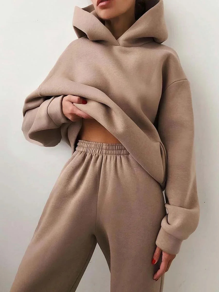 Women's Oversized Hoodie and Jogger Set - photo 3
